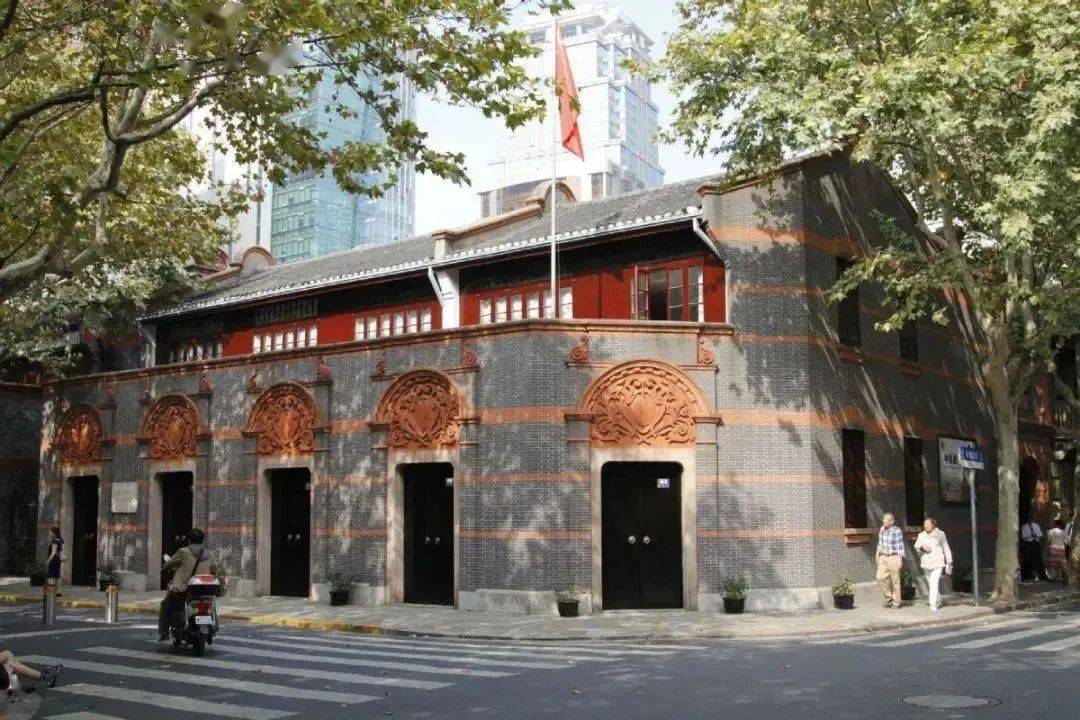 日本高清中文字幕二区a