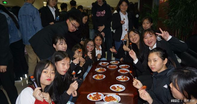 哺乳期老师的奶水