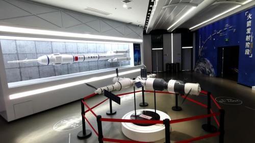 亚洲中文精品一区二区三区