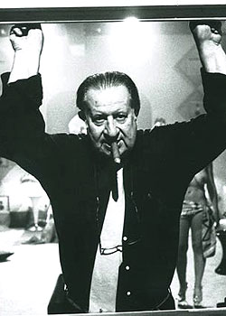 在线播放国产精品二区一二区四区