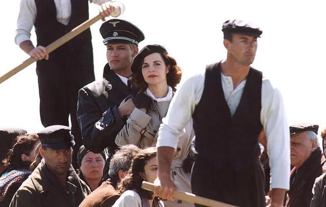 啄木鸟足球系列