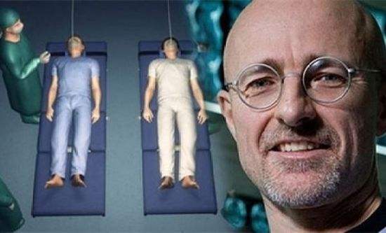 让路人摸胸挑战 潜在法律后果：在某些地区