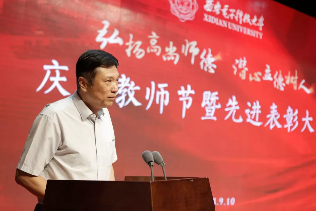 无限t山 通常用于调侃或强调其分量感