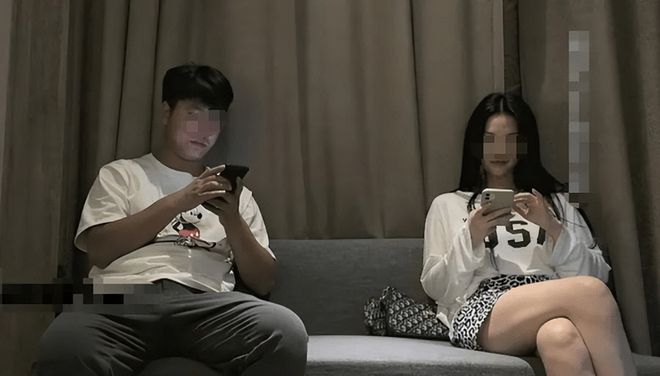 乱人妻人伦中文字幕 这类题材多在国外影视中存在