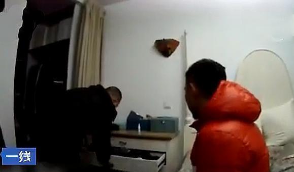 人妻夜夜爽天天爽三区蜜桃AV