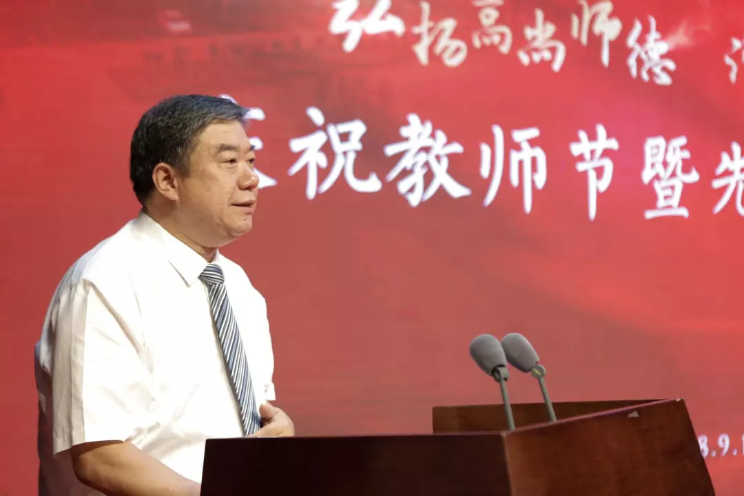 黑料正能量在线观看 支持多种清晰度选择