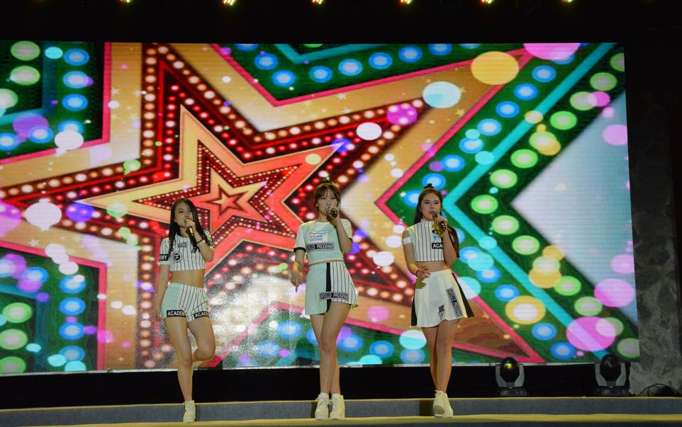 靠 +逼 的 视 频 在 线 观 看