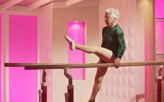 关于作家的电影1992