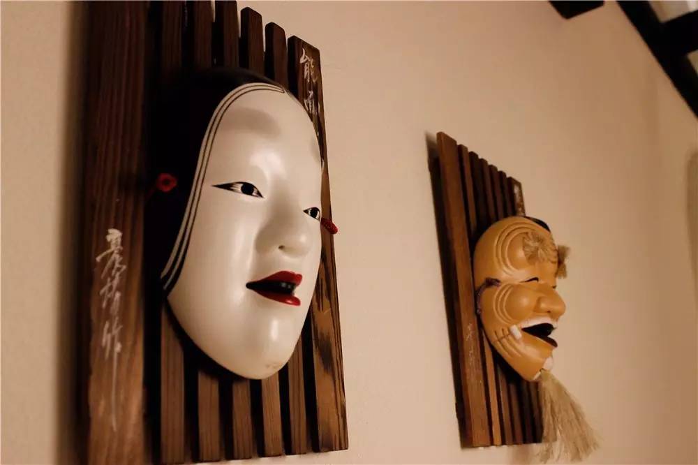 国产精品1卡二卡三卡四卡乱码