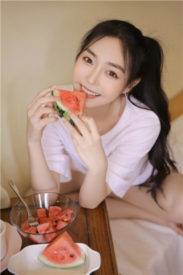 亚洲欧美日韩中文在线制服