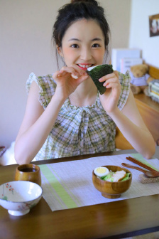 欧亚精品卡一卡二卡三7178