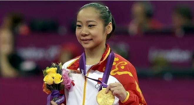 啄木鸟女人四十