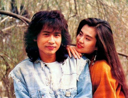 未成年壁纸 然后传输到设备上设置