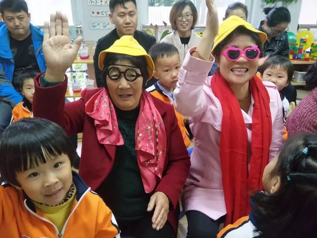 亚洲中文精品免费看 