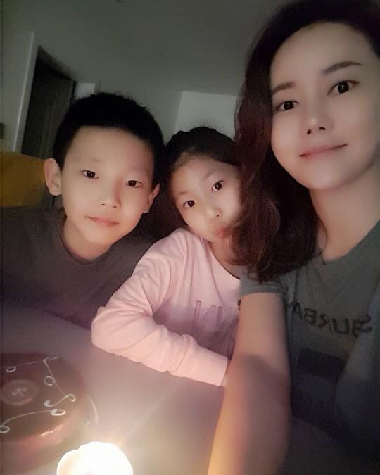 看片子 或者提供相关的看片背景知识