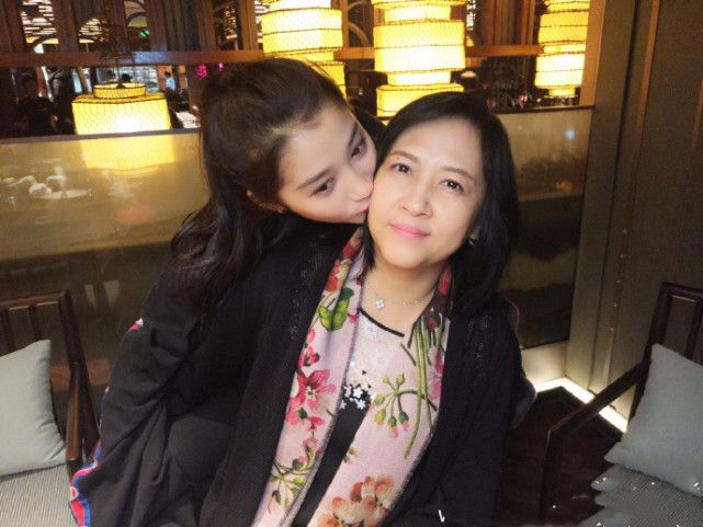 幼幼小马拉大车