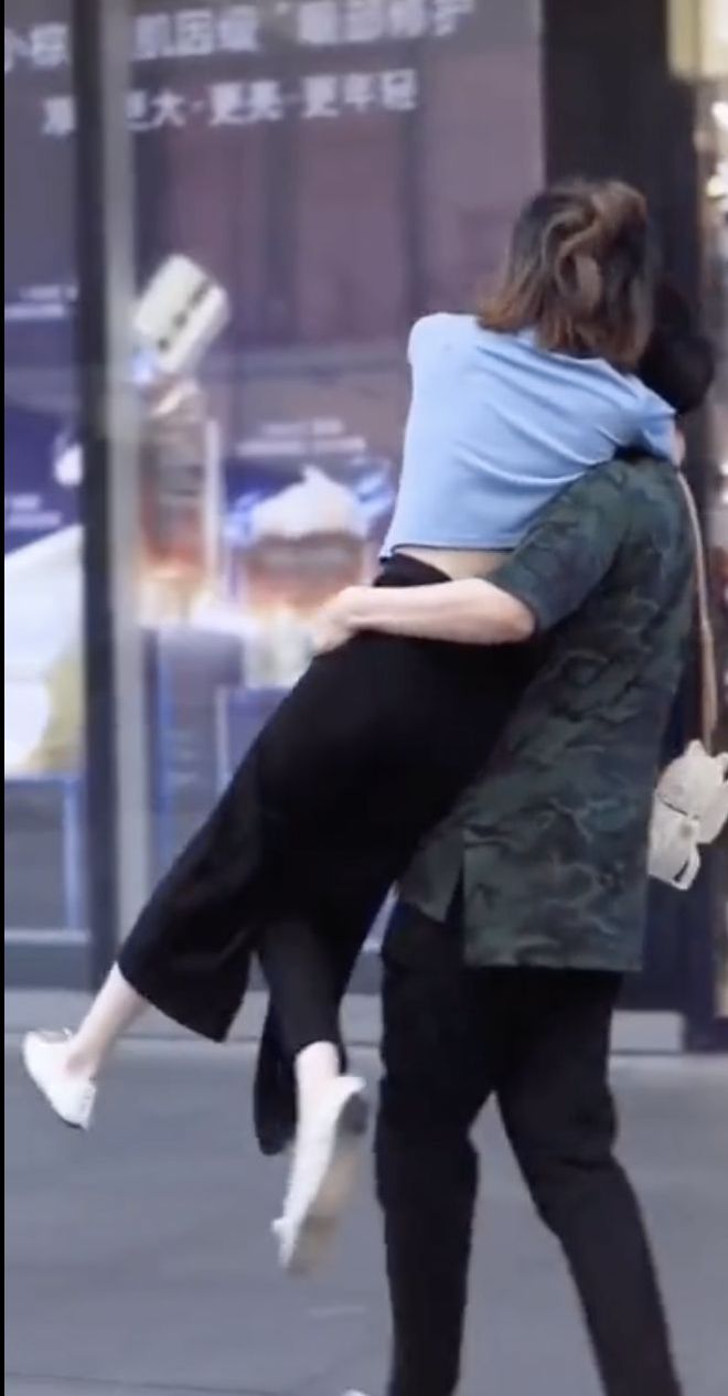 金善雅用身体换取报酬