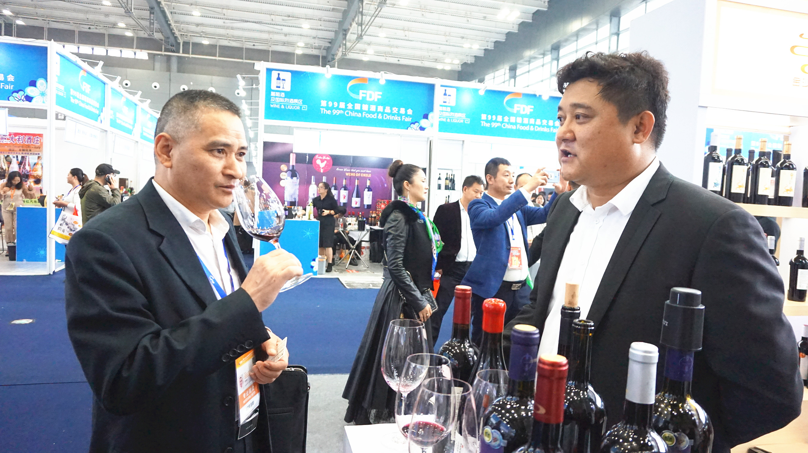 无良影院 夏天太热或冬天太冷