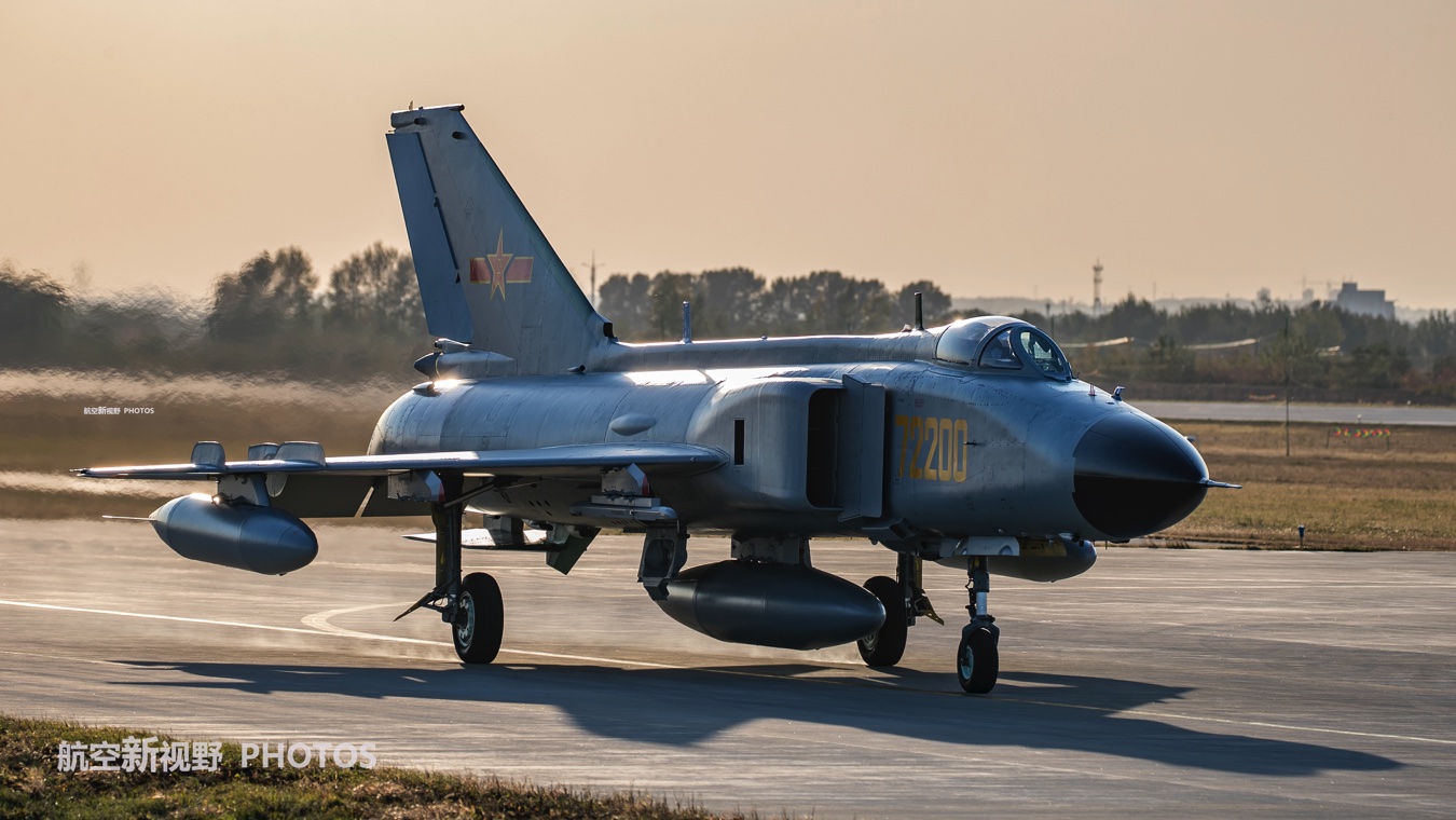 清晨 爱 像某个还未醒透的清晨爱梦