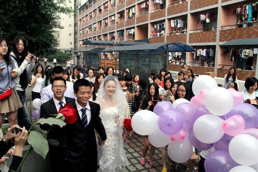 叶子小姐姐户外女王的最新视频