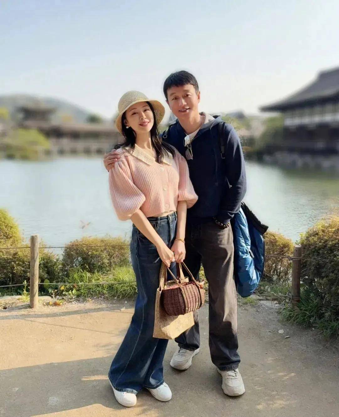 黑料爆料网 黑料社区讨论等形式运作