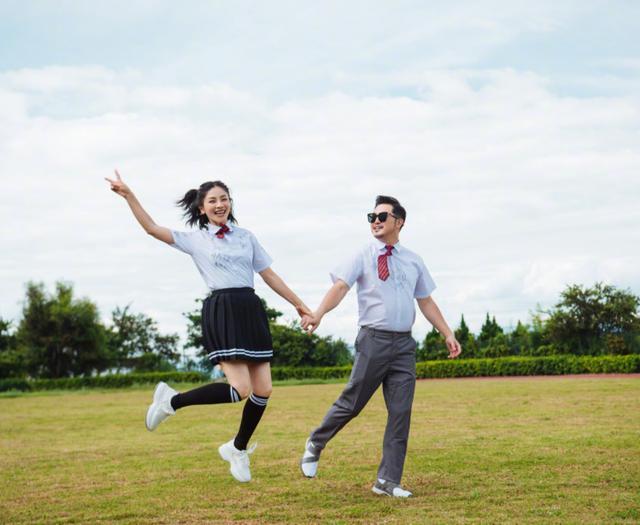 桃子老师和四个学生