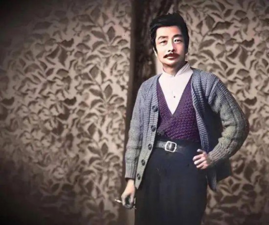 女m视频在线观看