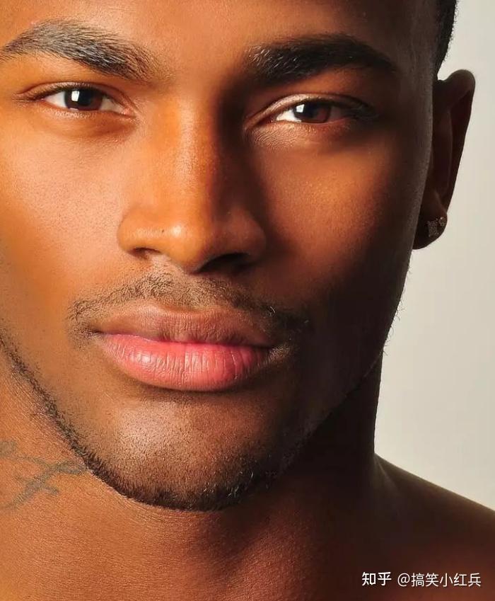 久久久久久精品免费免费We 深度分析的品免报告