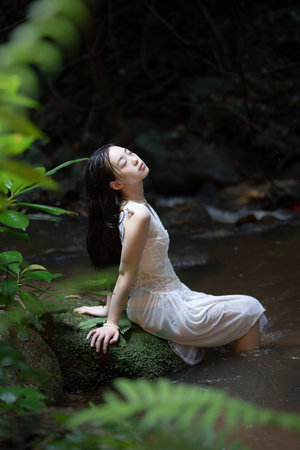 国产亚洲精品影视在线