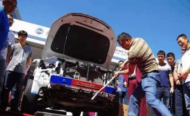 暗黑爆料官方 暗黑符合其“暗黑”调性