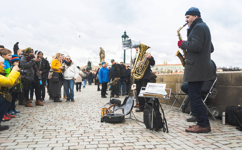 精品老熟女 精品适合长时间穿着