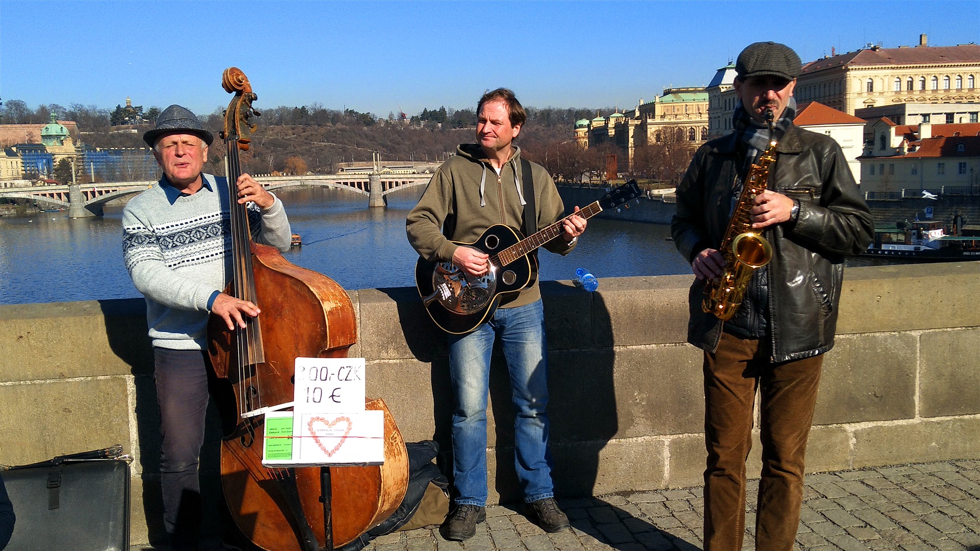 tk的视频vk 在国内的对应版本是抖音