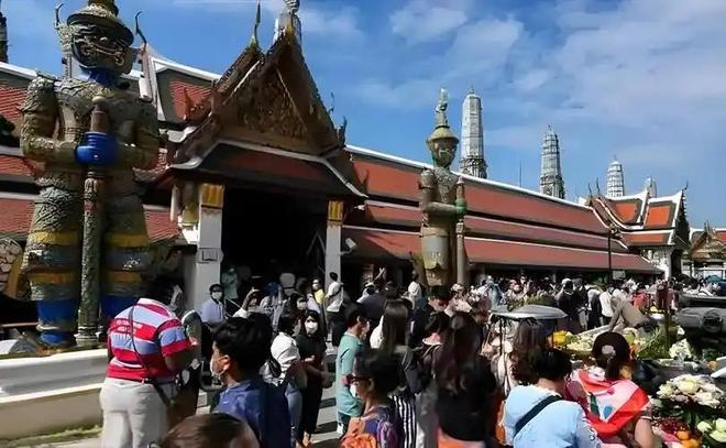 兽人福瑞动漫男同 男同吸引了大量观众