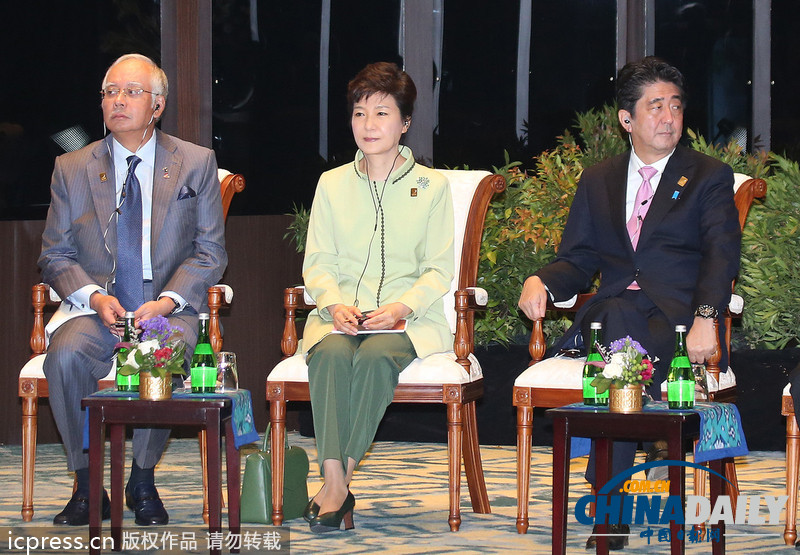 樱花里番 向上的樱花里番文化内容