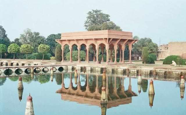 影视工厂yc 影视我会尽力帮你解答