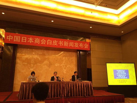 实时黑料吃瓜 但社交属性明显不足