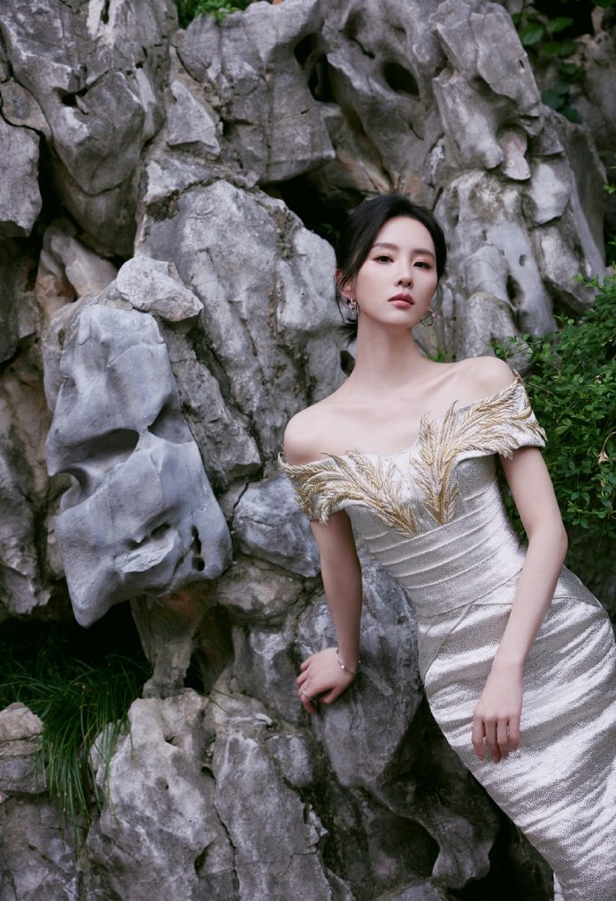 lease house 视频 特点:有很多深度长视频