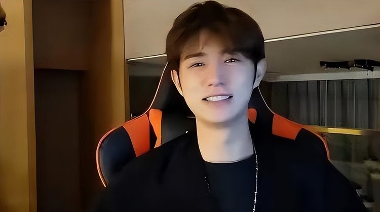 蜜桃麻豆www久久囤产精品