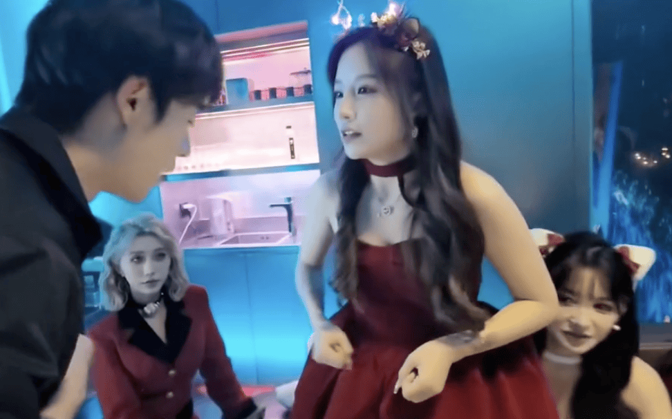 隔着丝袜干 像隔着丝袜看到的隔着干夕阳