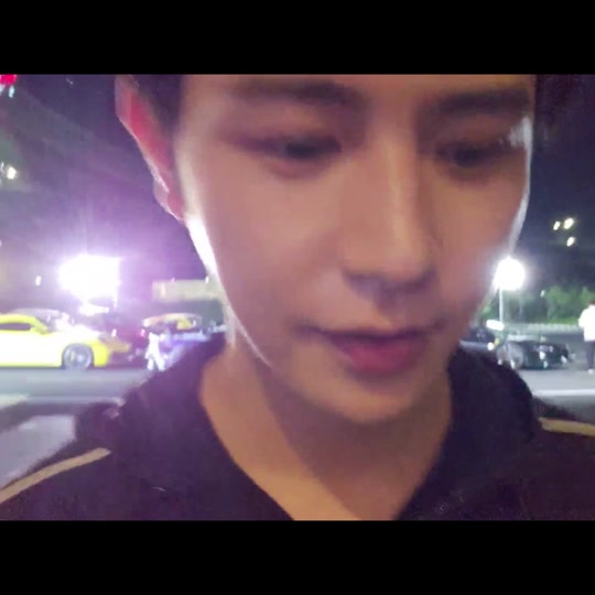 视频二区中字系列学生系列