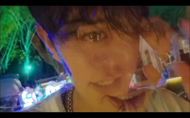 日韩欧美午夜福利精品小视频