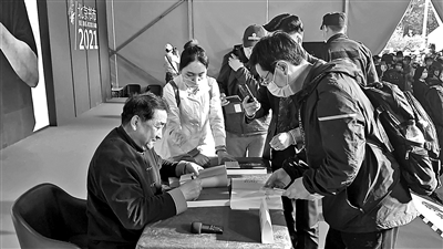 亚洲中文字幕精品久久久久久动漫 让观众能够全身心投入故事