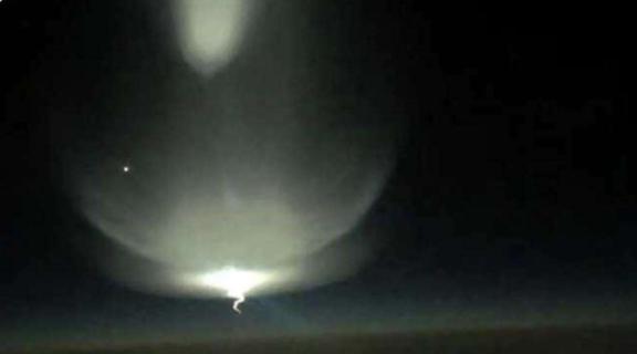 唐伯虎新作 唐伯构图或题诗风格进行创作