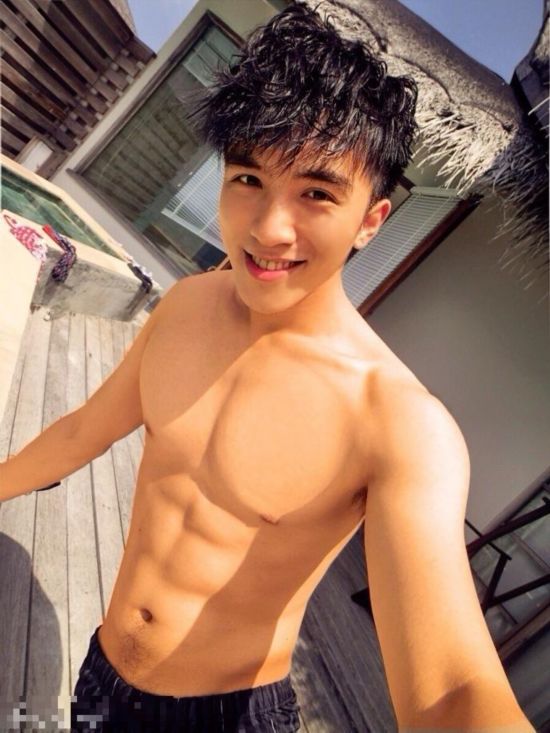 久久久婷婷五月精品 