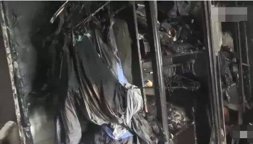 女人被两根茎同时进去图片 女人是女人独立的个体