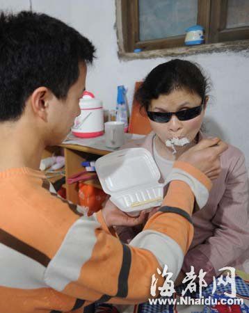 观影 网站 也有大量无版权老电影