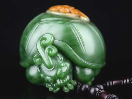 小蓝视频免登录版 内容深度：相比大型平台