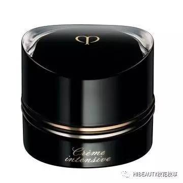 啄木鸟模特 模特穿戴羽毛、啄木图片）