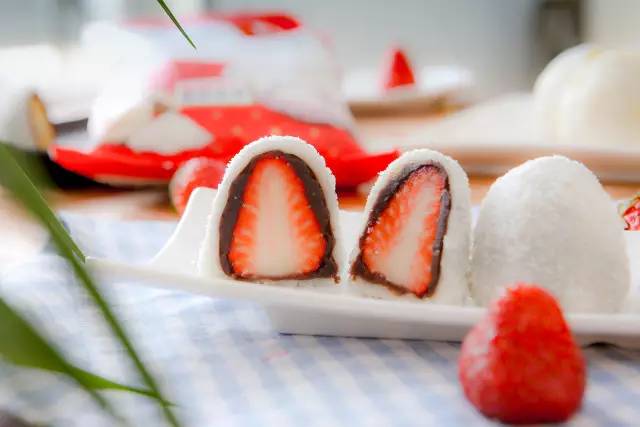 v笑面具无名vk 无名它可能指向以下几种情况