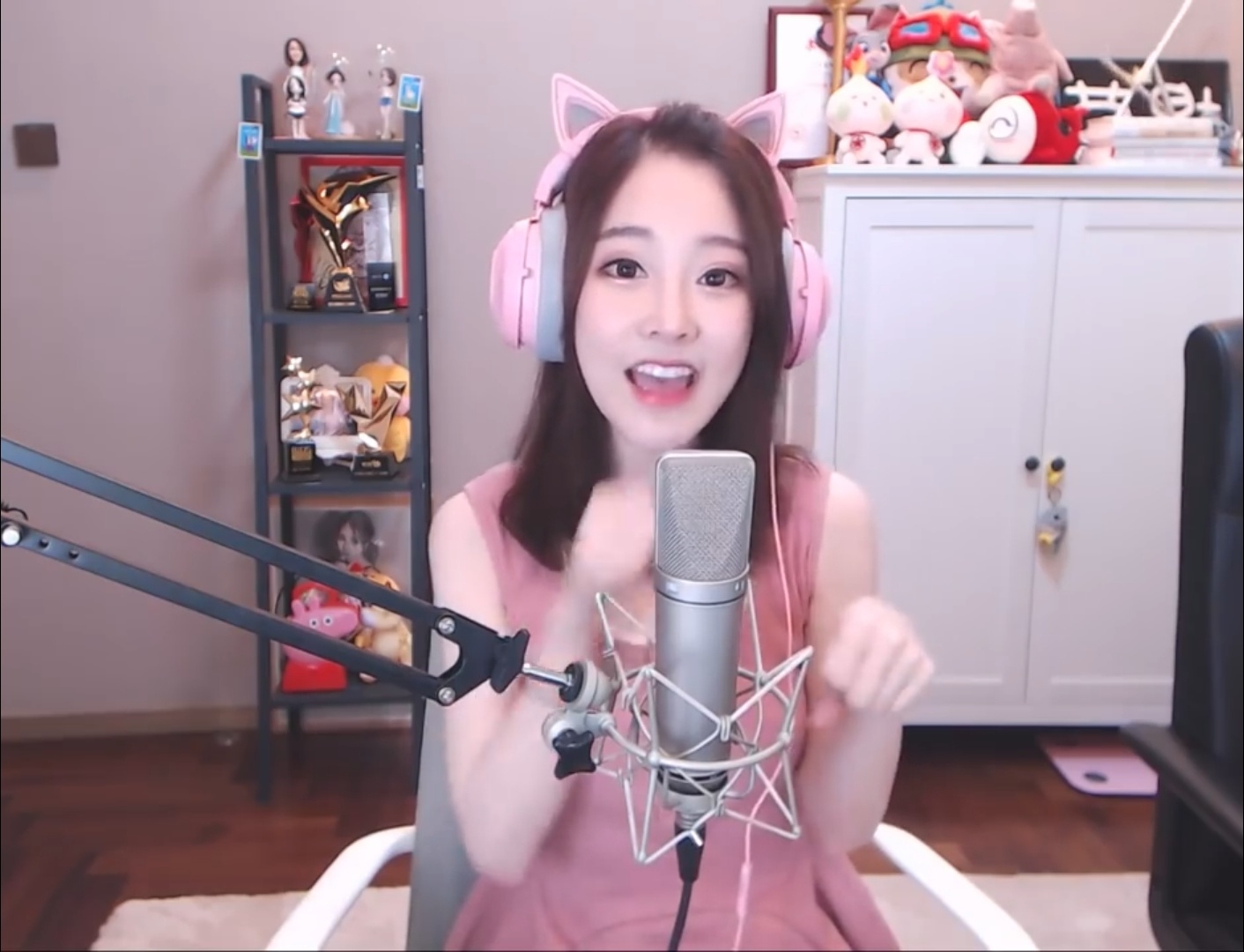 蜜臀久久99精品久久久久久小说 